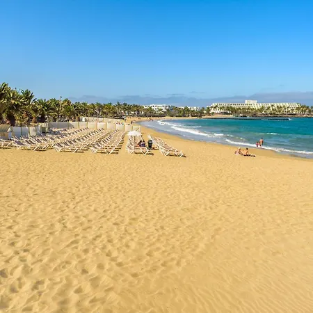 Semesterbostad Lanzahost Casa Sunny Seafront