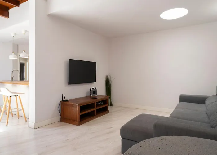 Lanzahost Casa Sunny Seafront בית נופש קוסטה טגוויסה