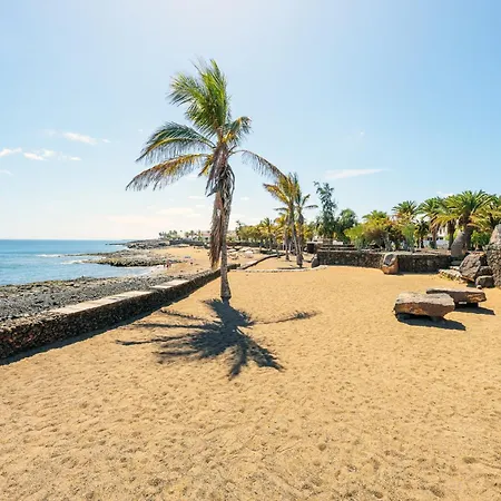Lanzahost Casa Sunny Seafront 科斯塔特吉塞